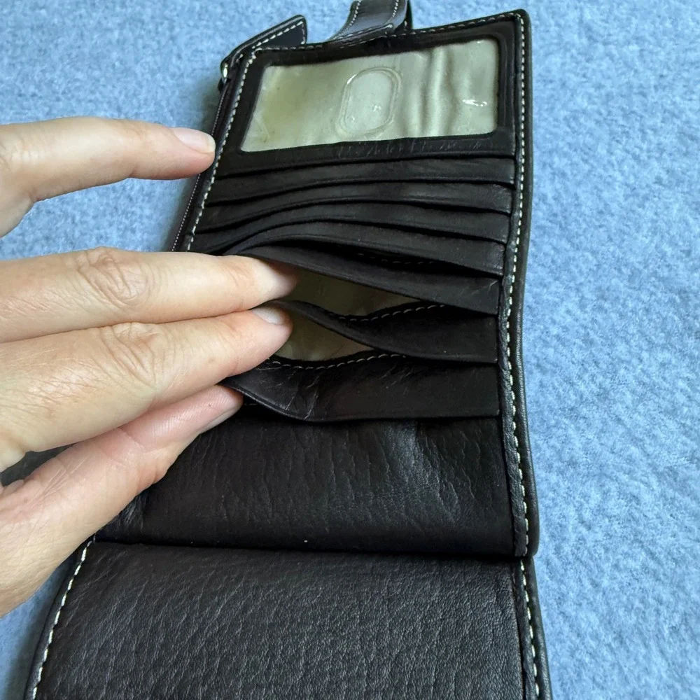 Levenger Black Leather BiFold‎ Wallet Card Holder Travel Organizer Monogram DLJ